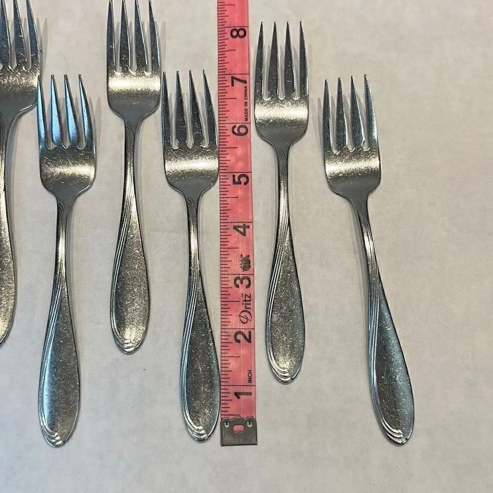 Oneida Stainless Salad Forks Scroll Pattern Lot Set 8